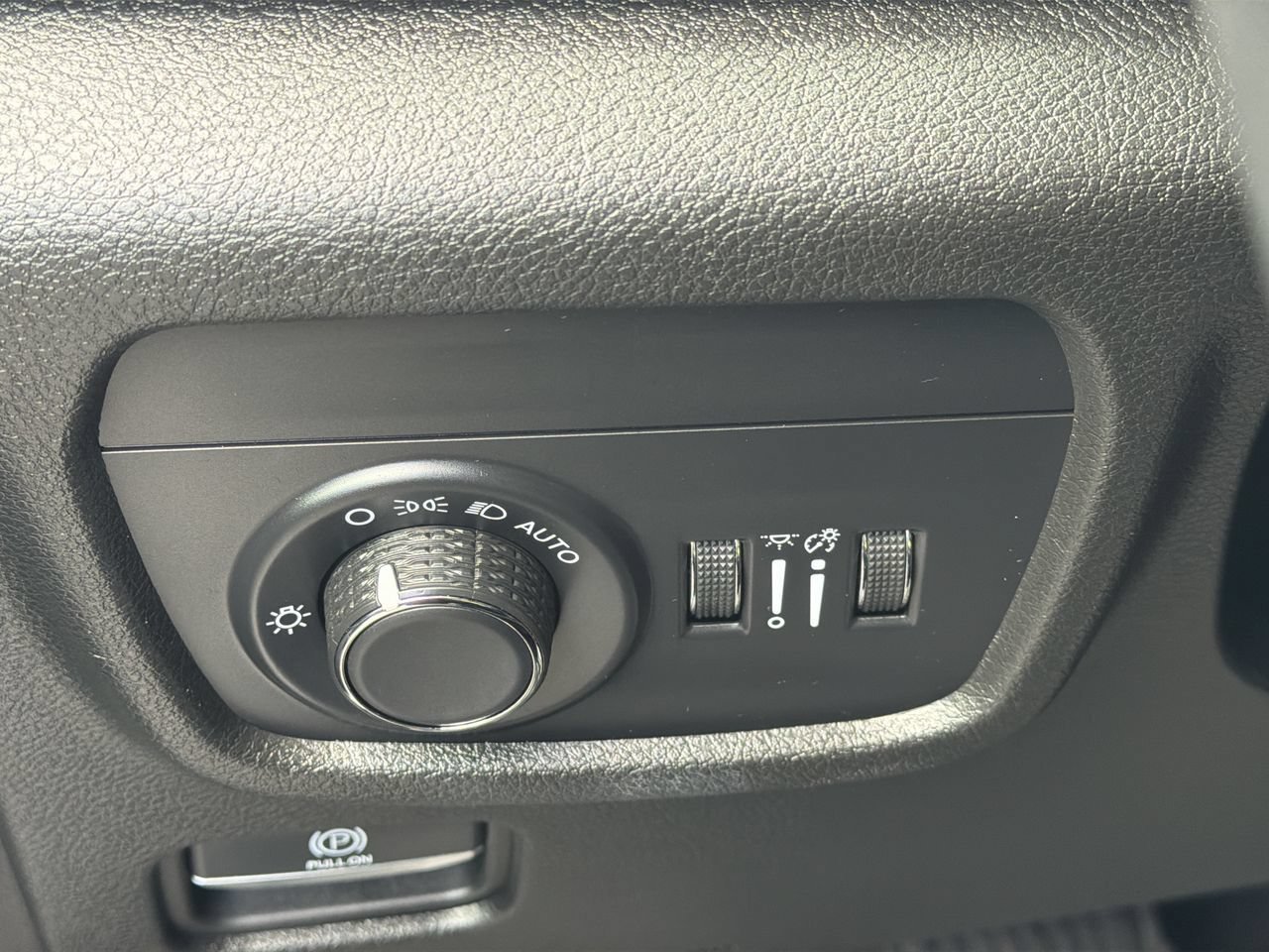 Used 2025 Bright White Clearcoat Jeep Altitude image 25