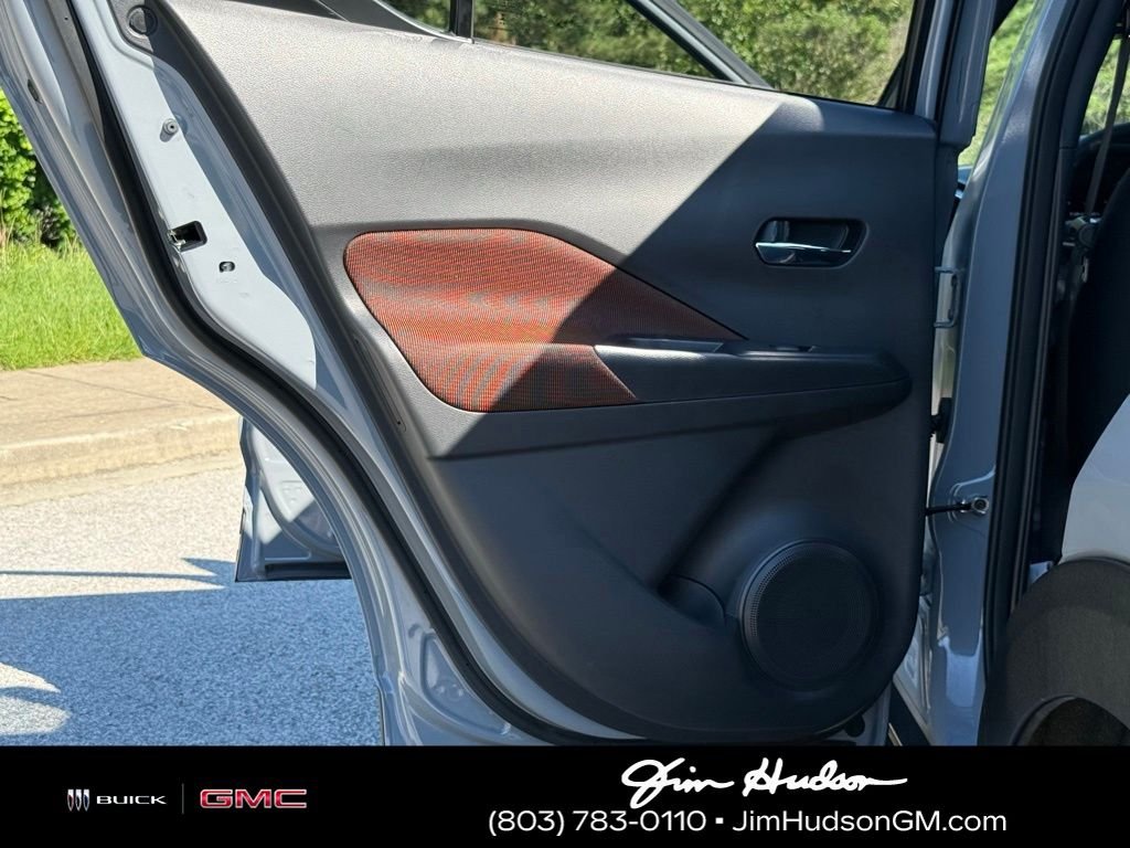 Used 2024 Gray Nissan SR image 22