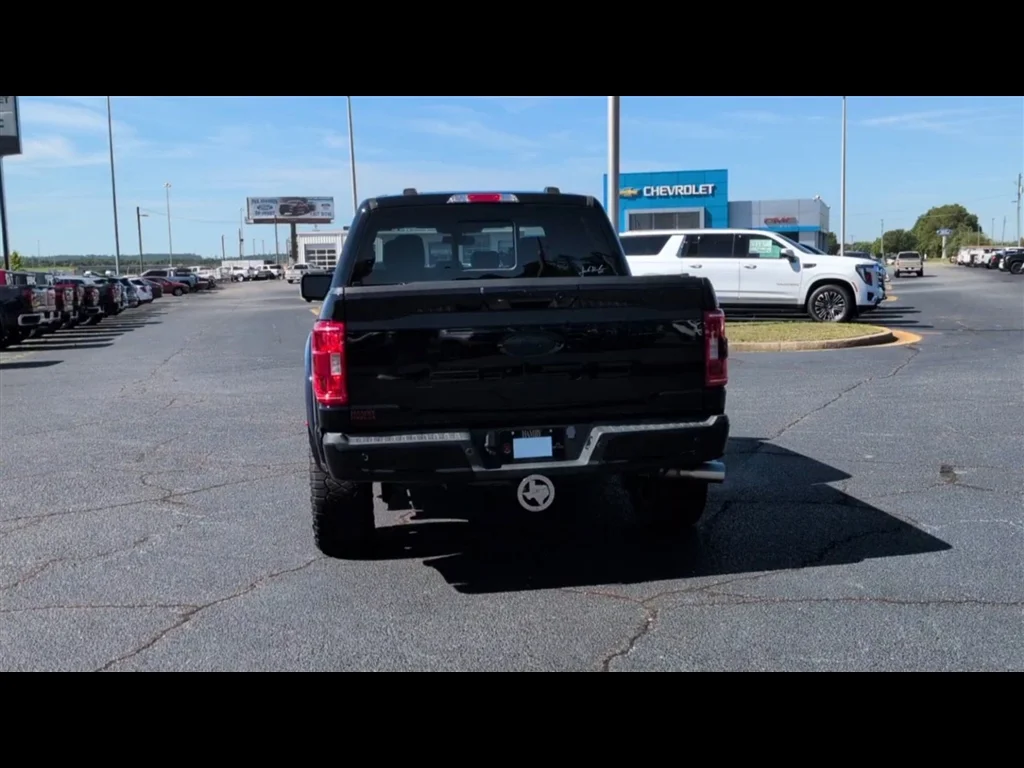 Used 2023 Black Ford XLT image 7