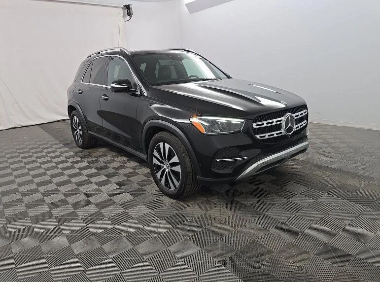 Used 2025  Mercedes-Benz GLE 450e image 5