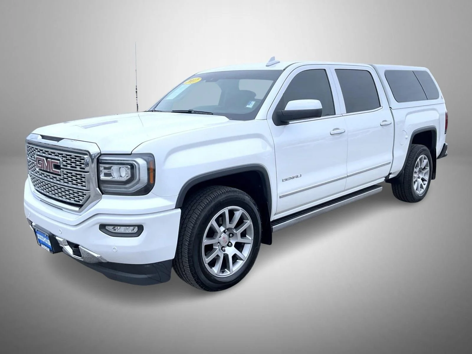 2017 GMC Sierra 4WD Crew Cab Short Box's photo