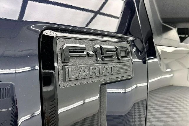 New 2026 Antimatter Blue Metallic Ford Lariat® image 9