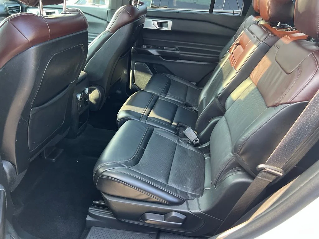 Used 2020 Star White Ford Platinum image 15