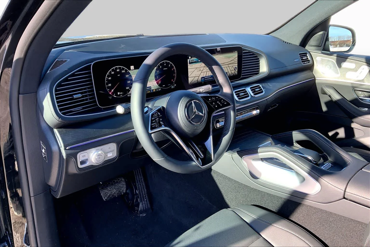 Certified Used 2026 Black Mercedes-Benz GLS 450 image 9