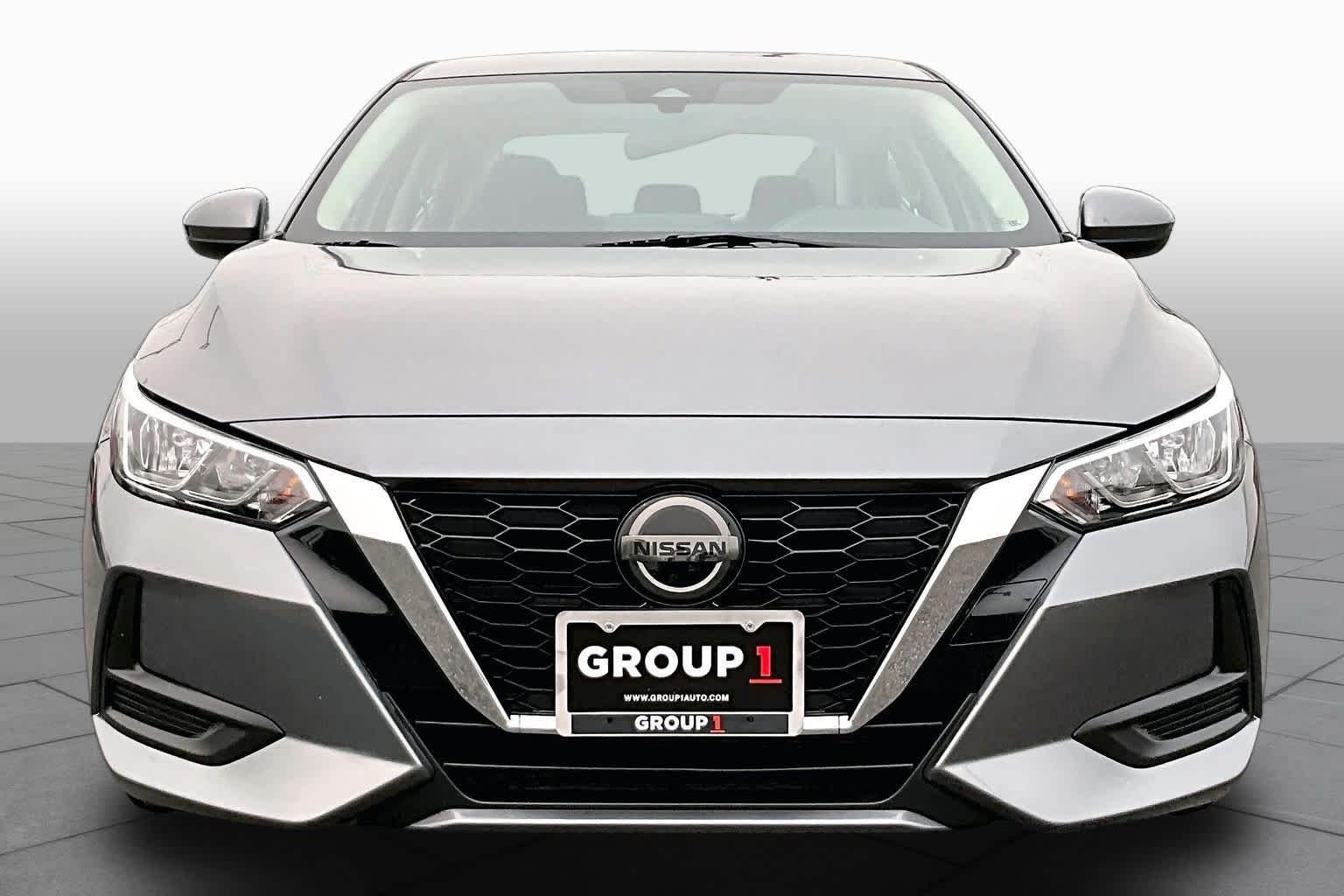 Used 2023 Gun Metallic Nissan SV image 4