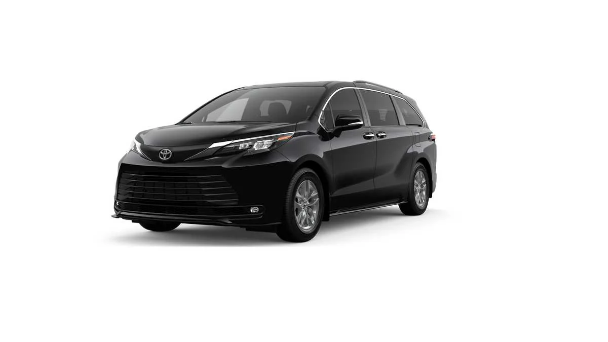 2026 Toyota Sienna XLE 8-Passenger Hybrid FWD's photo