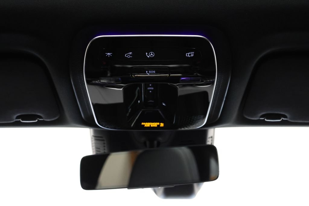 Used 2026 Black Mercedes-Benz GLC 300 image 16