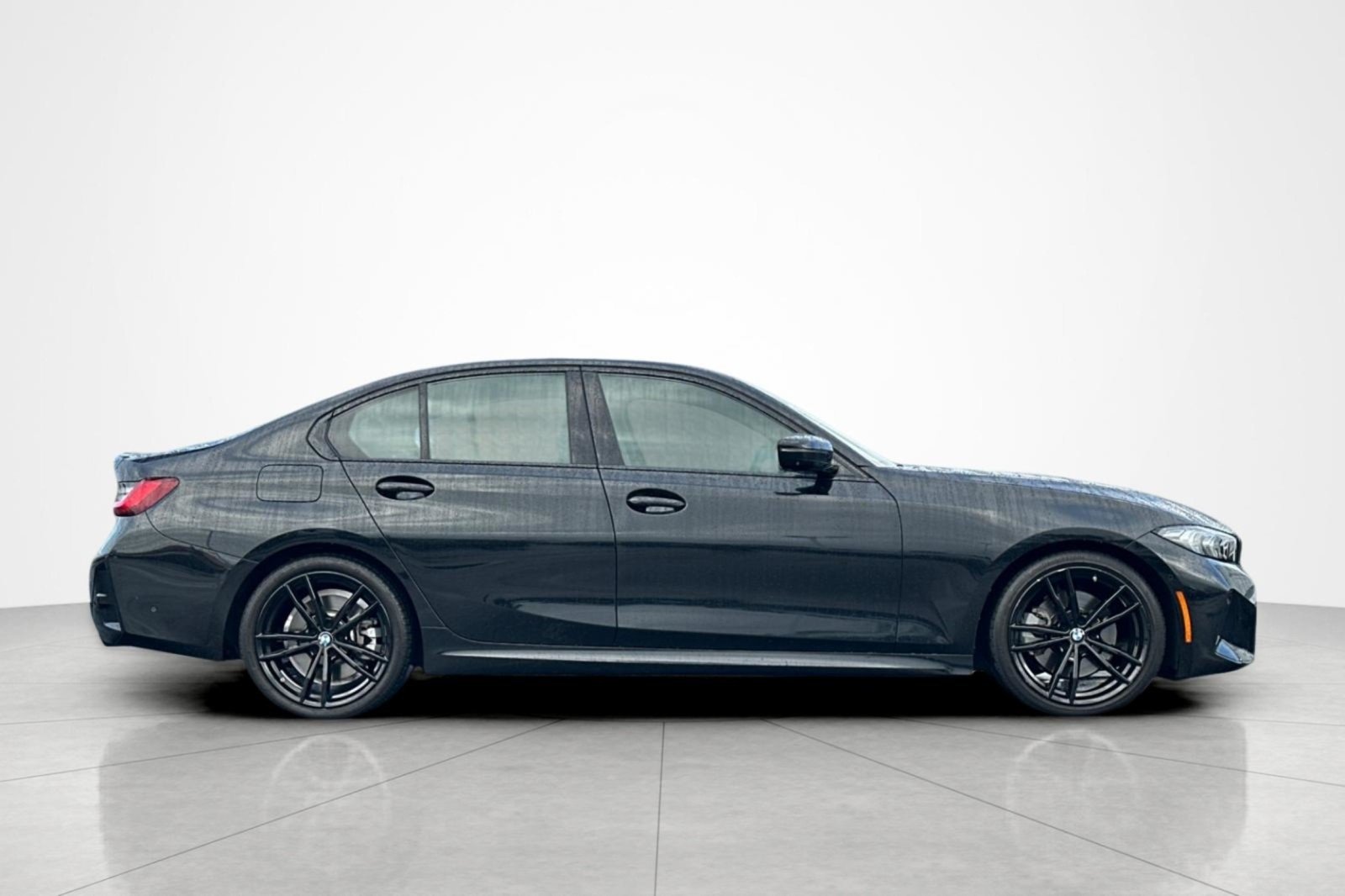 Used 2024 Black Sapphire Metallic BMW 330i image 6