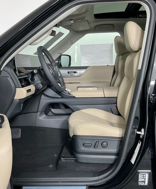 New 2026 BLACK OBSIDIAN INFINITI Pure 2WD image 12