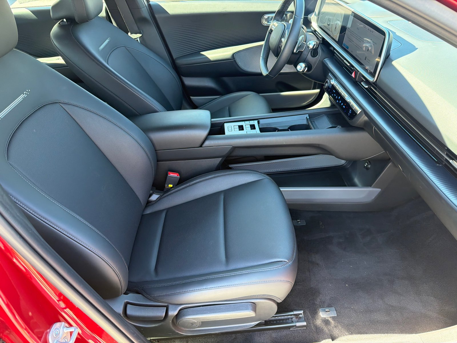 Certified Used 2024 Ultimate Red Hyundai SEL image 12