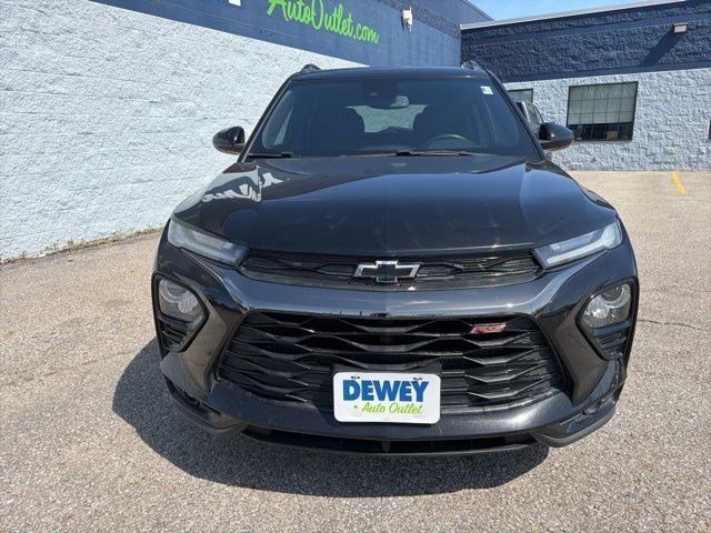 Used 2021 Mosaic Black Metallic Chevrolet RS image 8