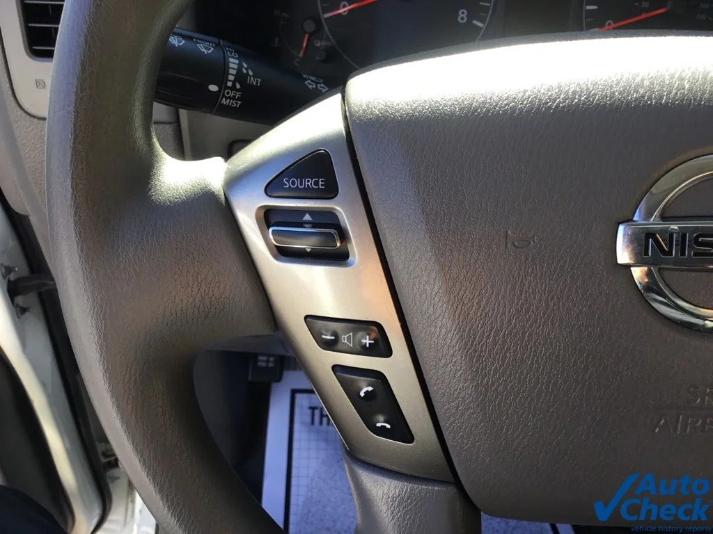 2015 Nissan NV Passenger SV - Photo 34