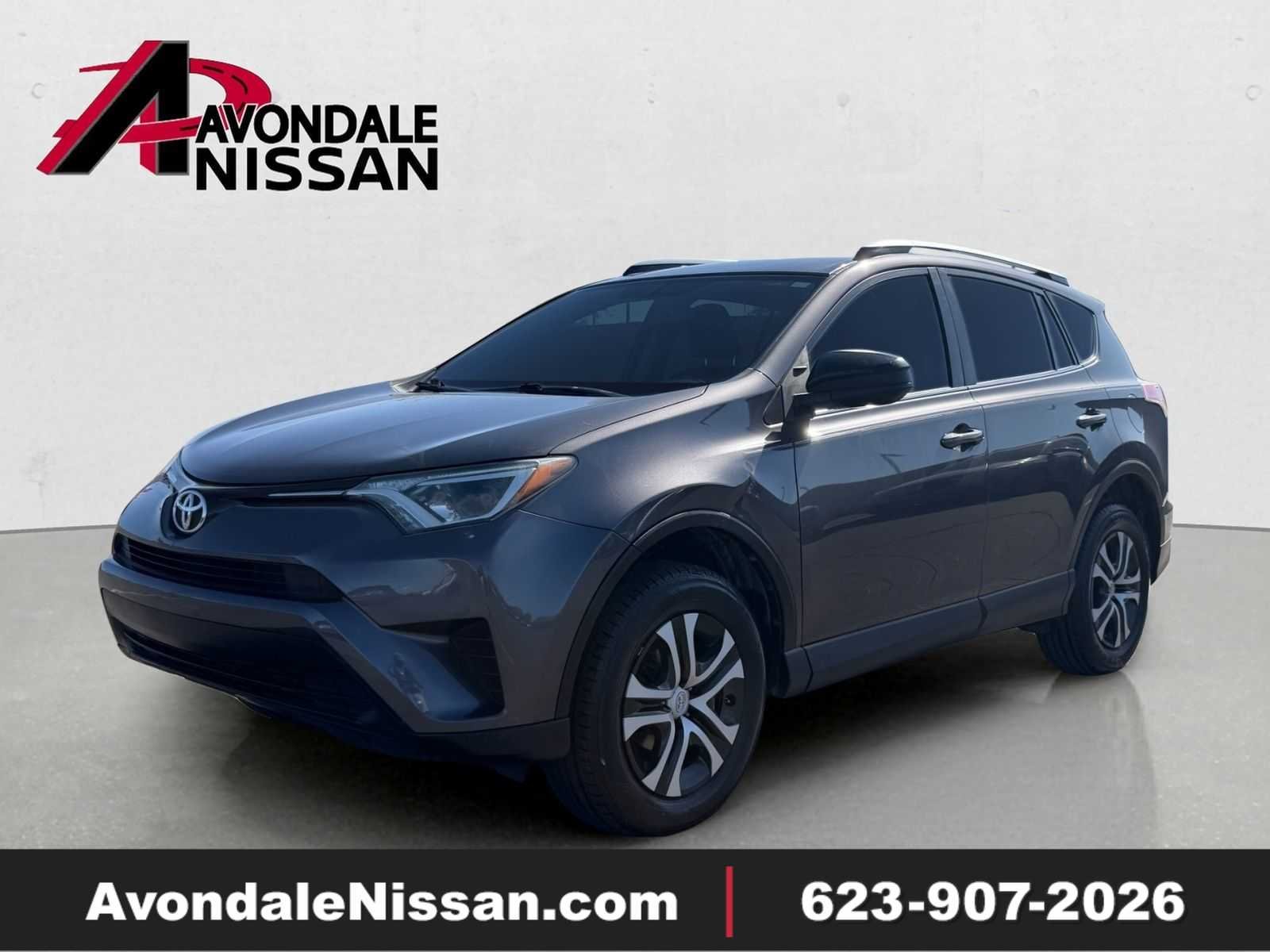 2016 Toyota RAV4 LE's photo