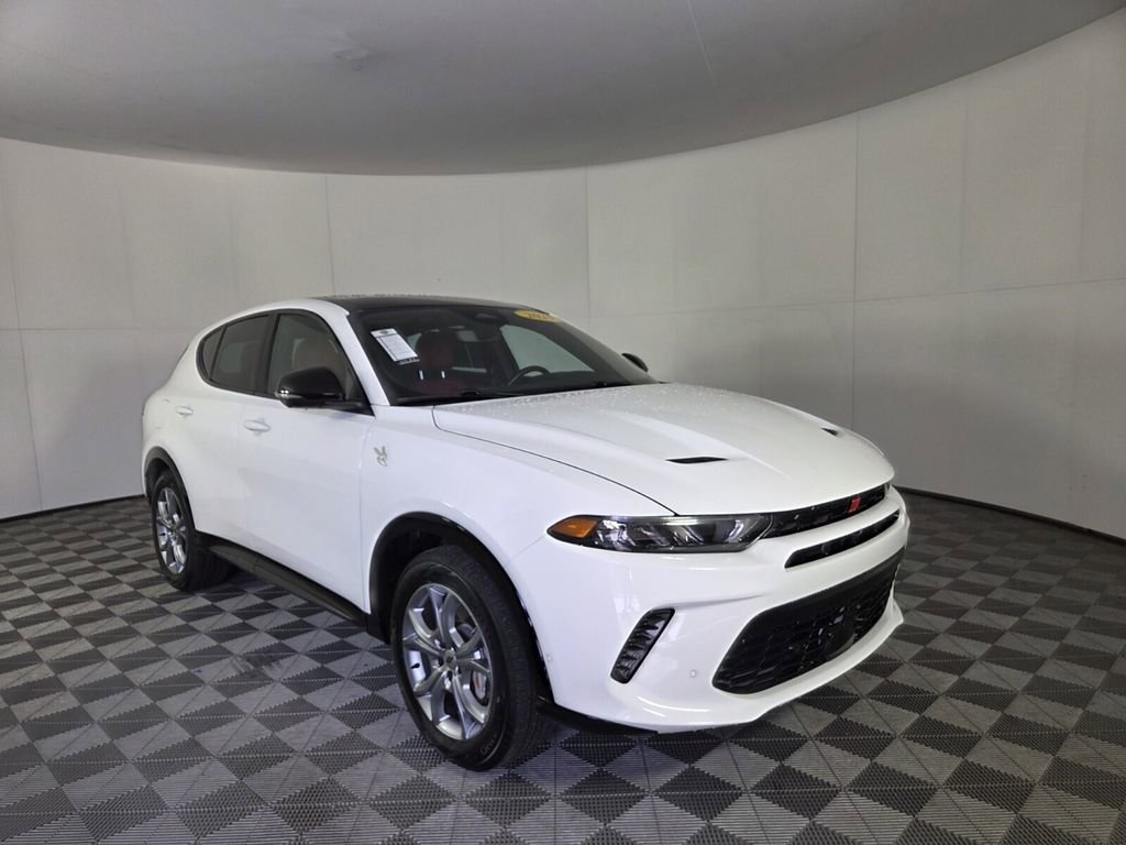 Certified 2025 Dodge Hornet R/T with VIN ZACPDFCW4S3A44965 for sale in West Palm Beach, FL