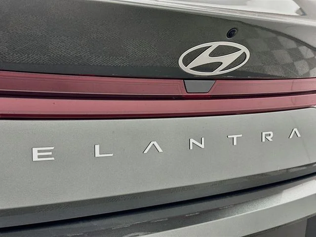 New 2026 Gray Hyundai SE image 23