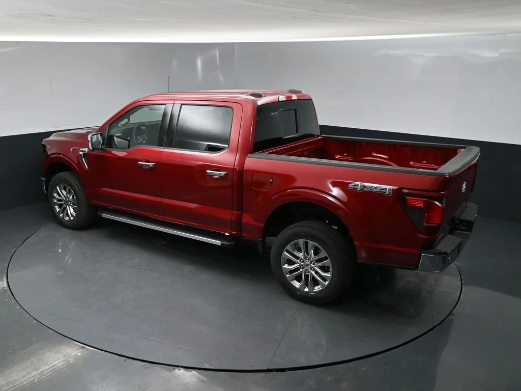 New 2026 Ruby Red Metallic Ford XLT image 34