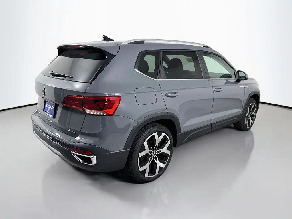Used 2023 Pure Gray Volkswagen SEL image 15