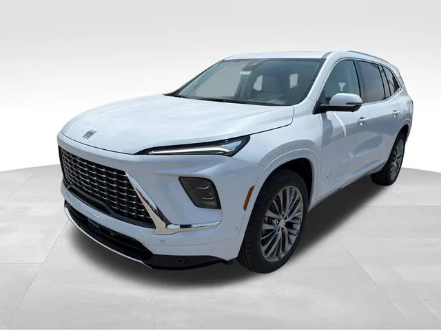 New 2026 Iridescent White Tricoat Buick Avenir image 3
