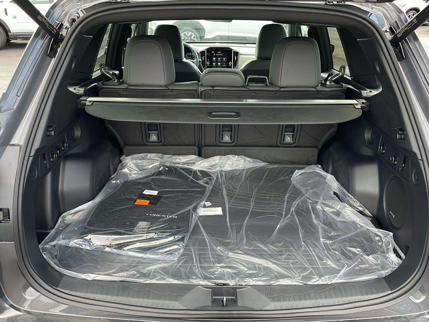 New 2026 MAGNETITE GRAY METALLIC Subaru Limited image 30