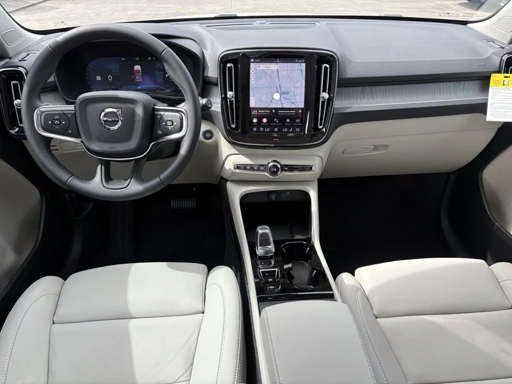 New 2026 Crystal White Volvo Plus image 24