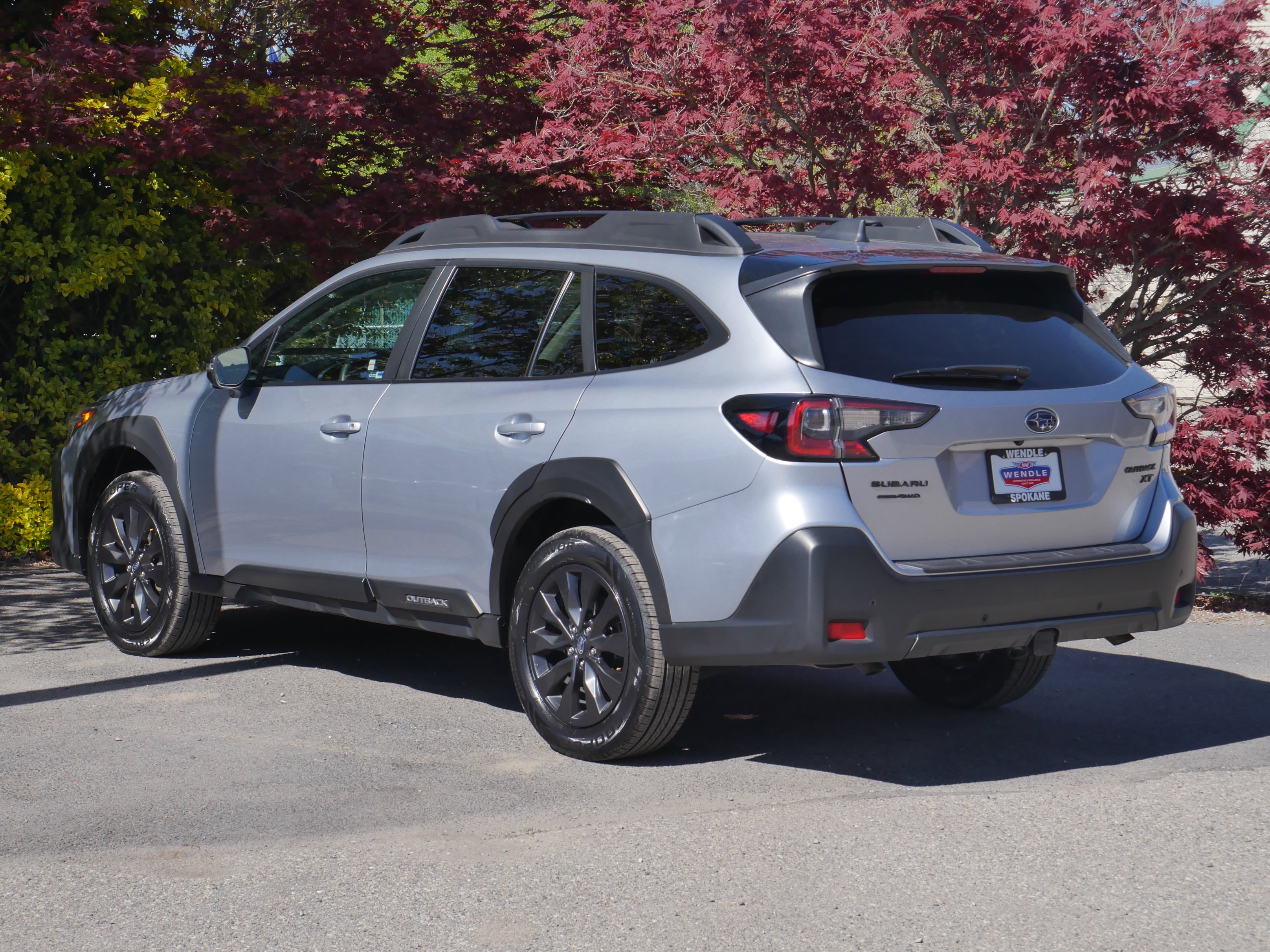 Used 2023 Ice Silver Metallic Subaru Onyx Edition XT image 16