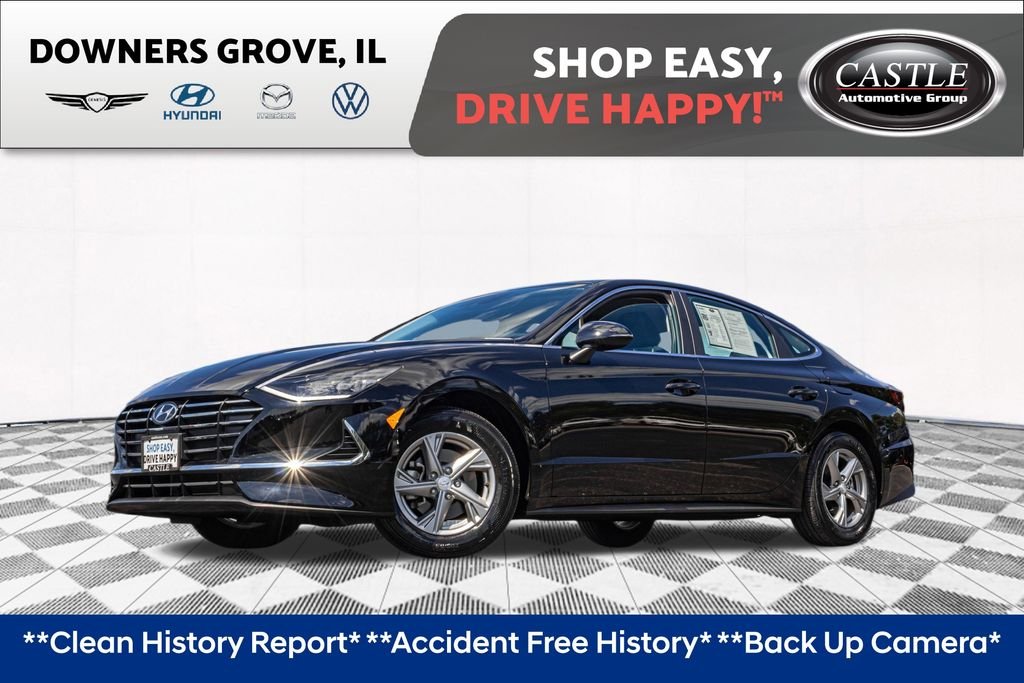 Certified Used 2023 Black Hyundai SE image 1