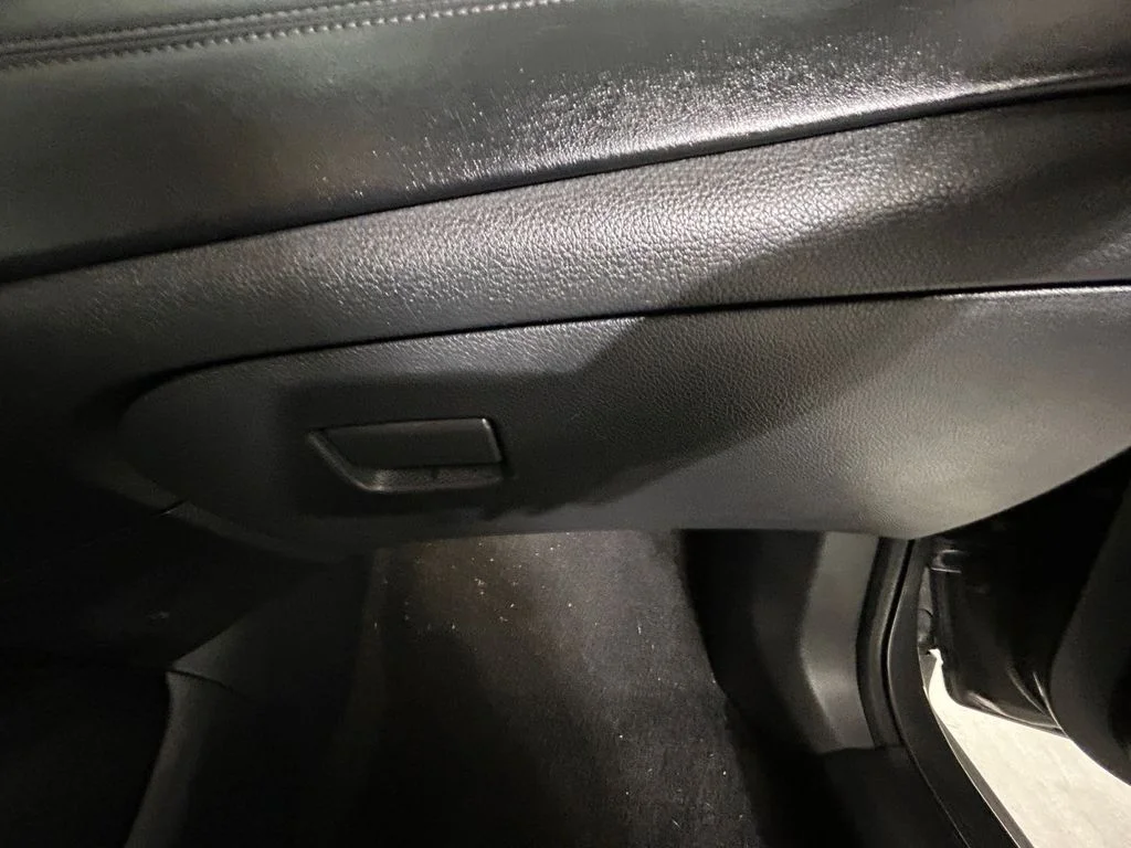 Used 2019 Gray Nissan SL image 24