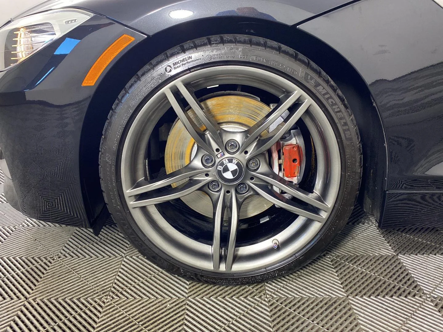 Used 2011 Black Sapphire Metallic BMW sDrive35is image 14