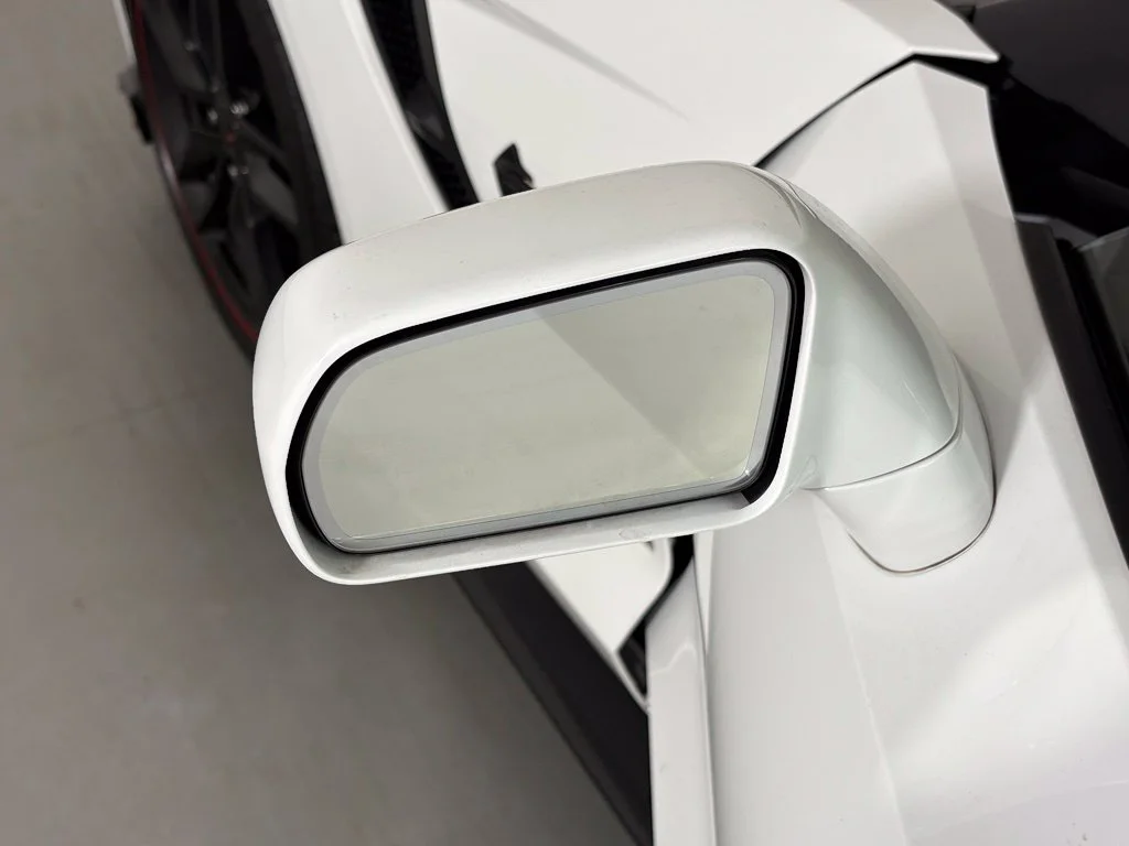 Certified Used 2019 White Chevrolet Stingray Z51 image 22