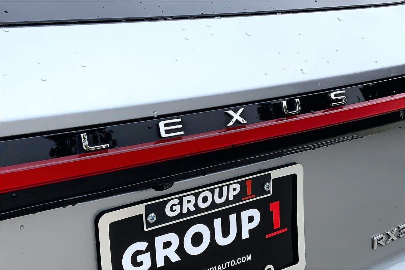 Used 2024 Iridium Lexus  image 32