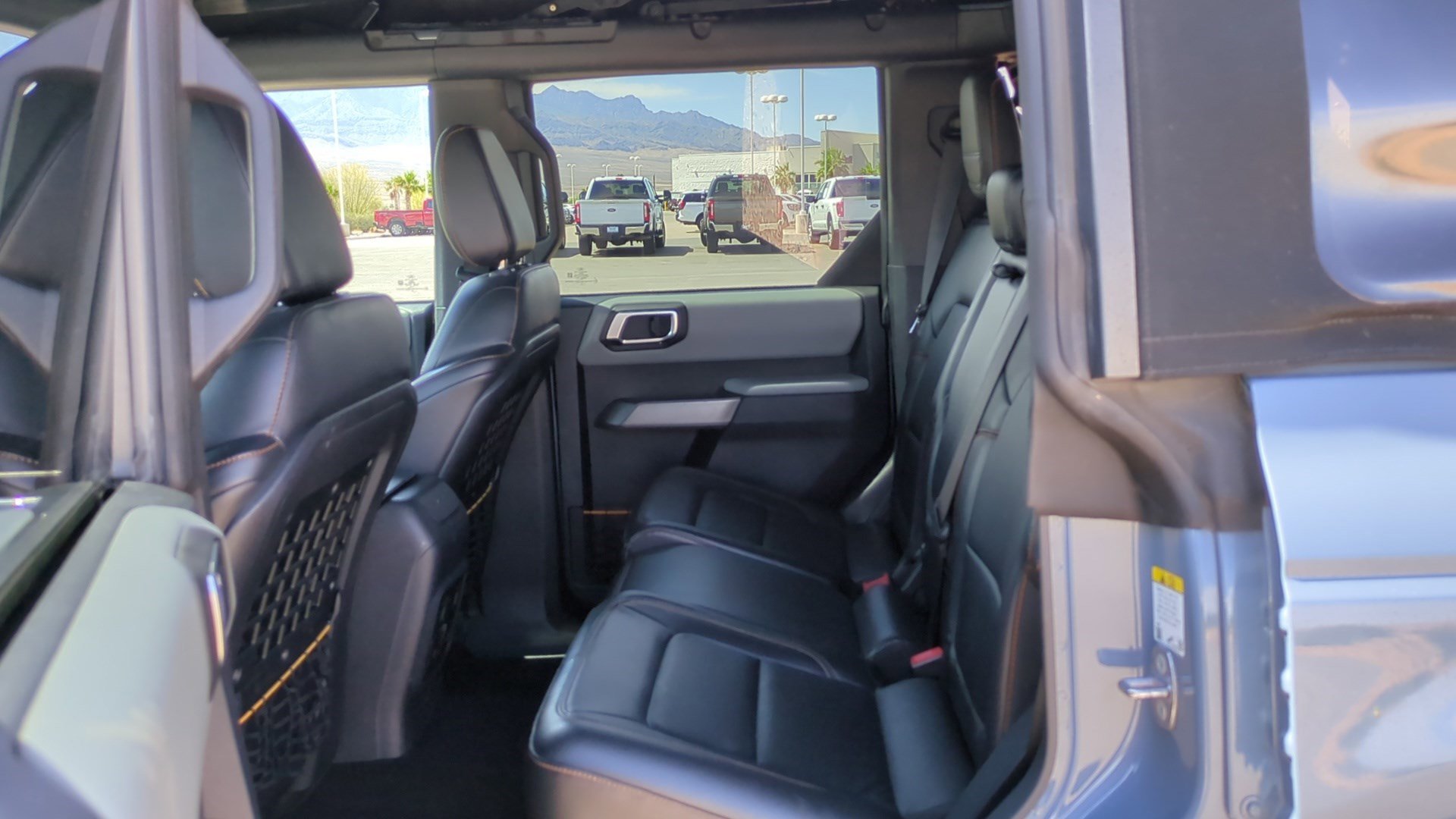 Used 2023 Azure Gray Metallic Tri-Coat Ford Badlands image 25