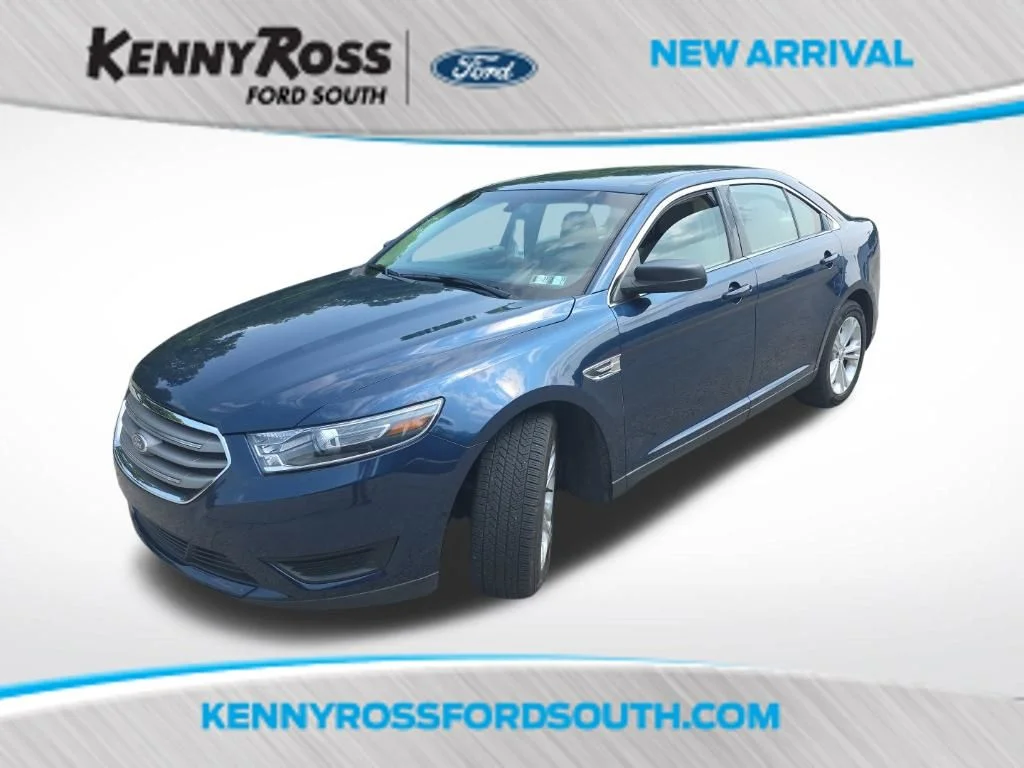 Used 2016  Ford SE image 1