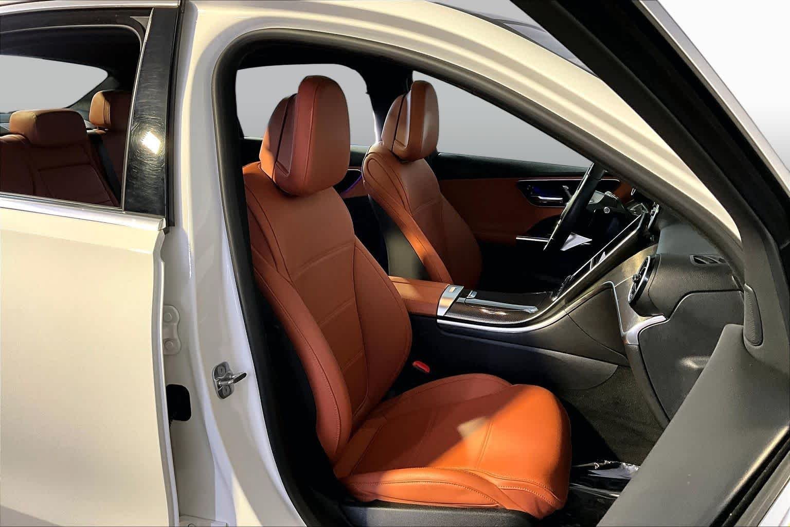 Used 2023 Polar White Mercedes-Benz C 300 image 8