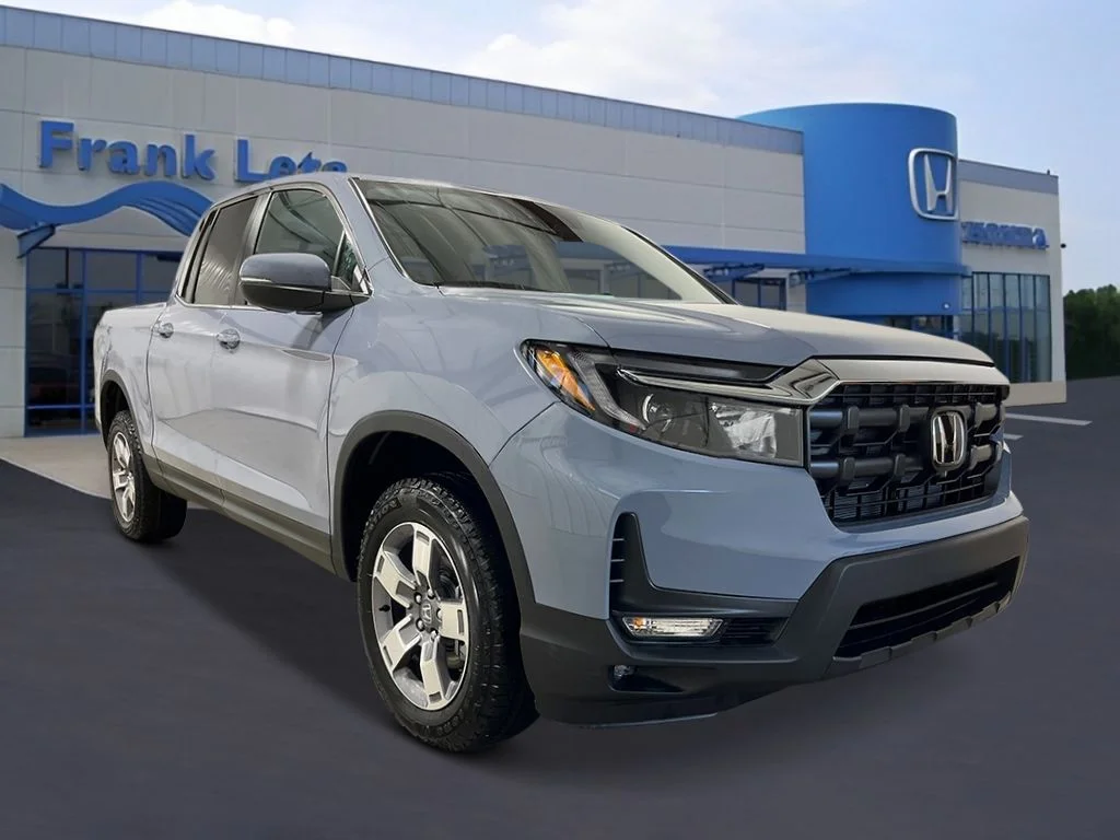 New 2026 Sonic Gray Pearl Honda RTL image 9