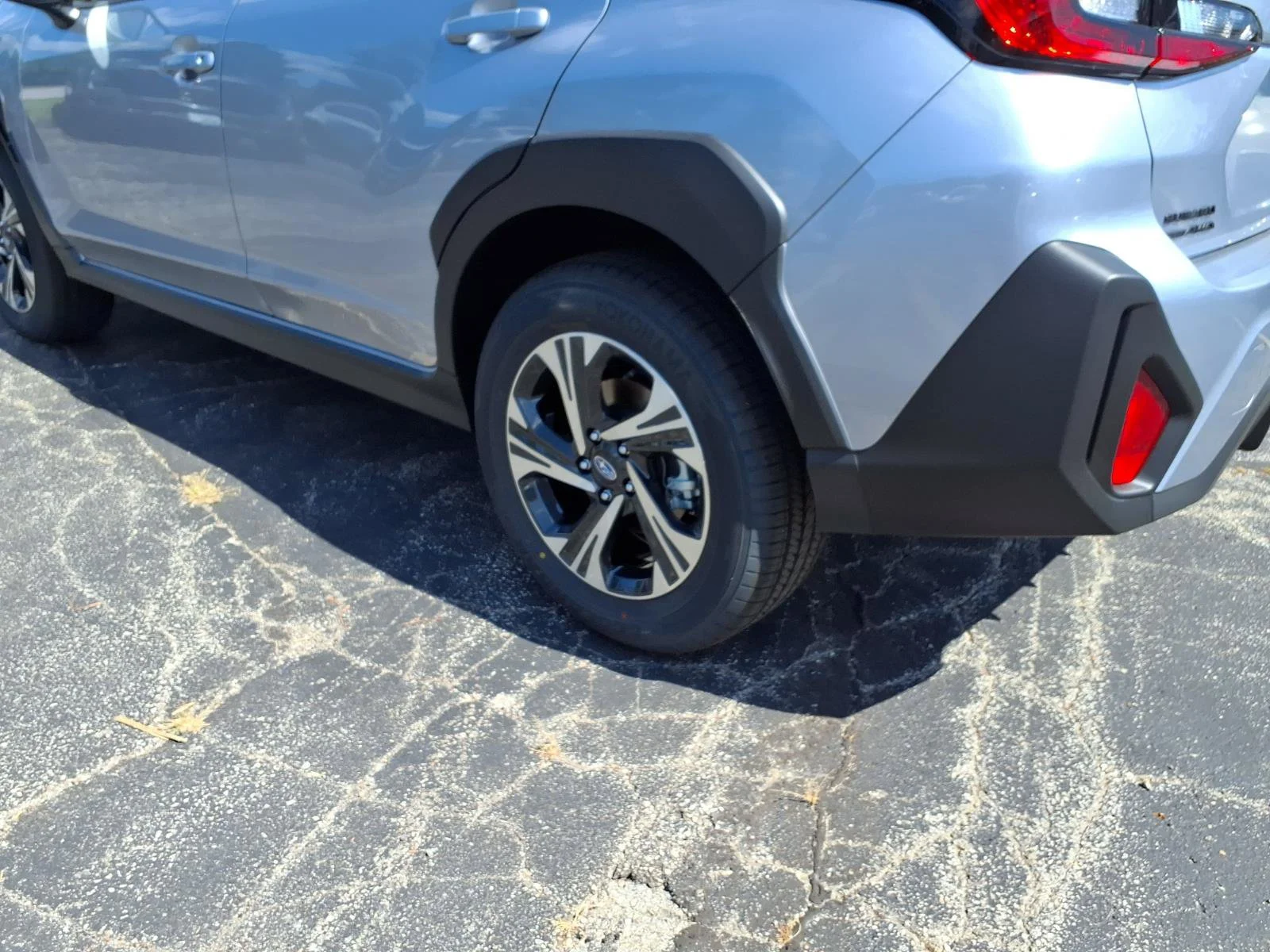 New 2026 ICE SILVER METALLIC Subaru Premium image 21