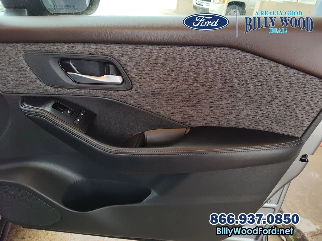 Used 2023 Gun Metallic Nissan SV image 22