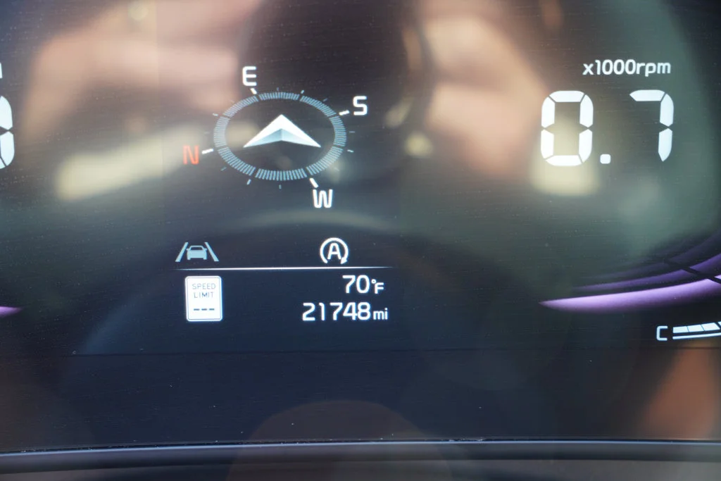 Certified Used 2024 Glacial White Pearl Kia X-Line image 37