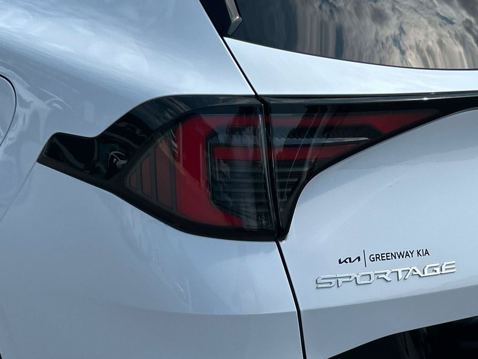 New 2026 Glacial White Pearl Kia SX-Prestige image 38