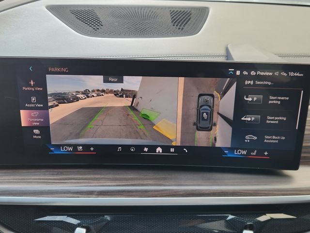 Used 2024 Gray BMW xDrive40i image 6
