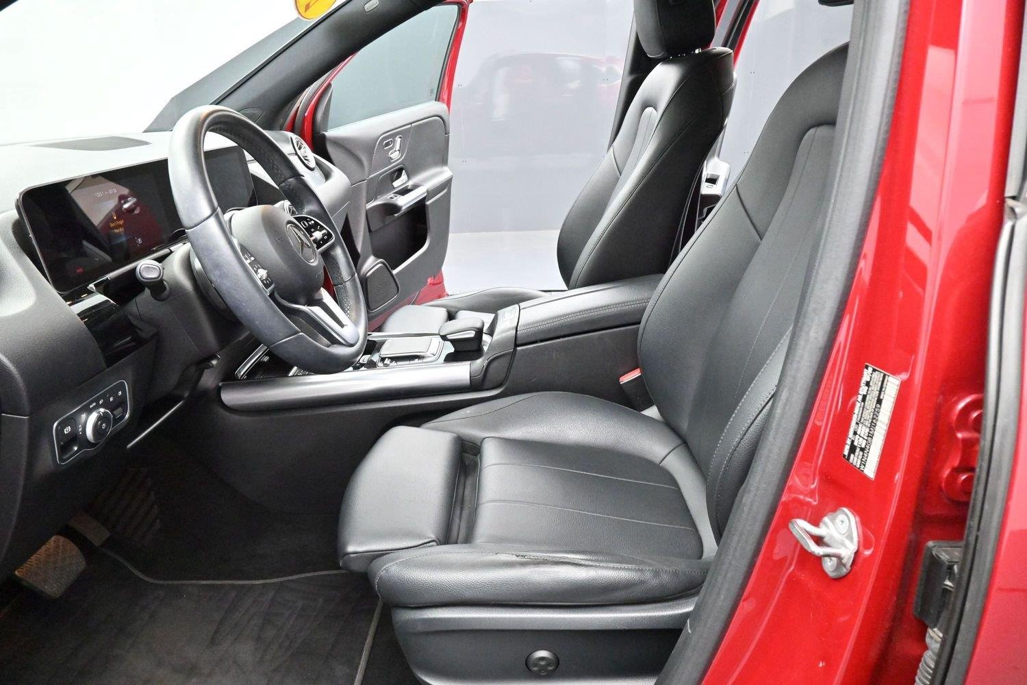 Used 2021 Patagonia Red Metallic Mercedes-Benz GLA 250 image 14