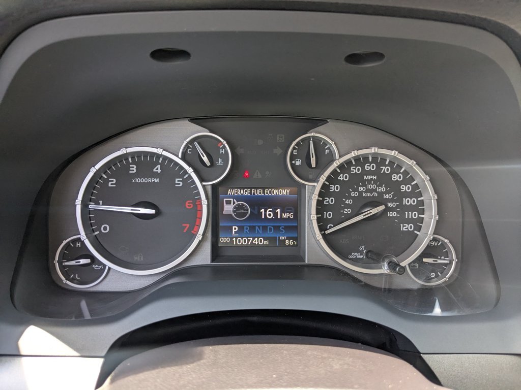 Used 2016  Toyota SR5 image 15