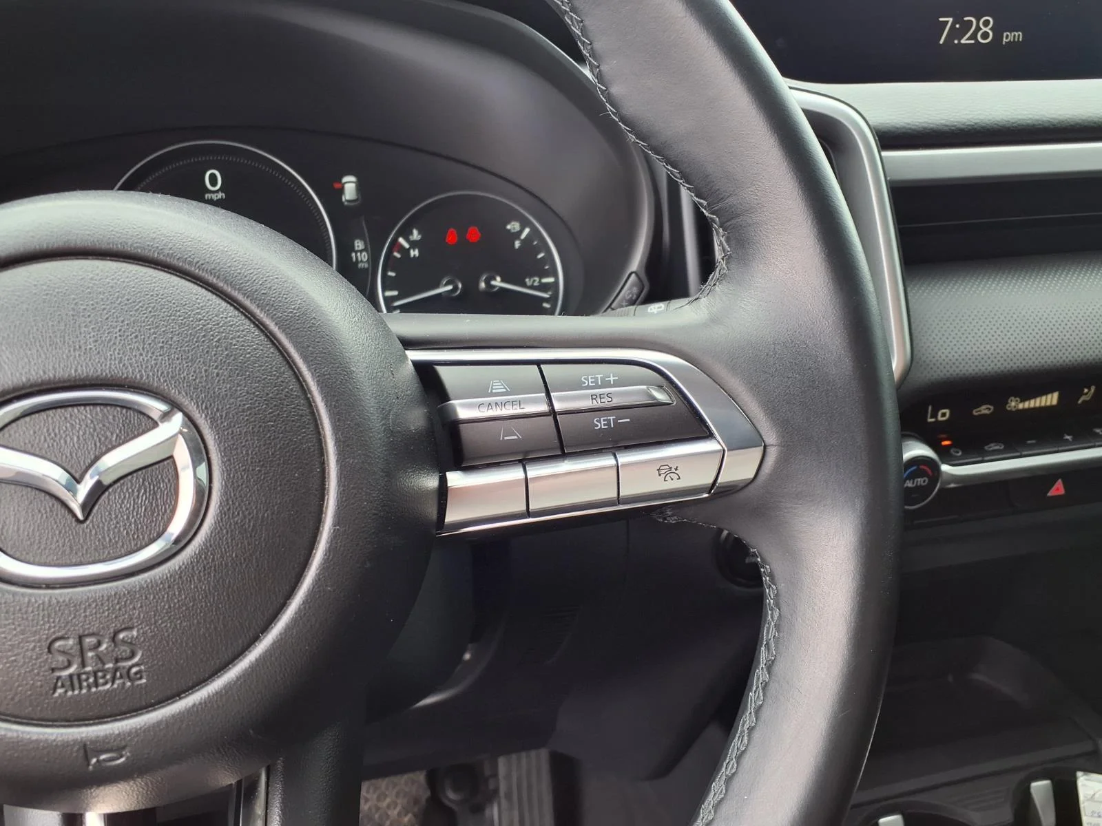 Used 2023 Wind Chill Pearl Mazda 2.5 S Select image 15