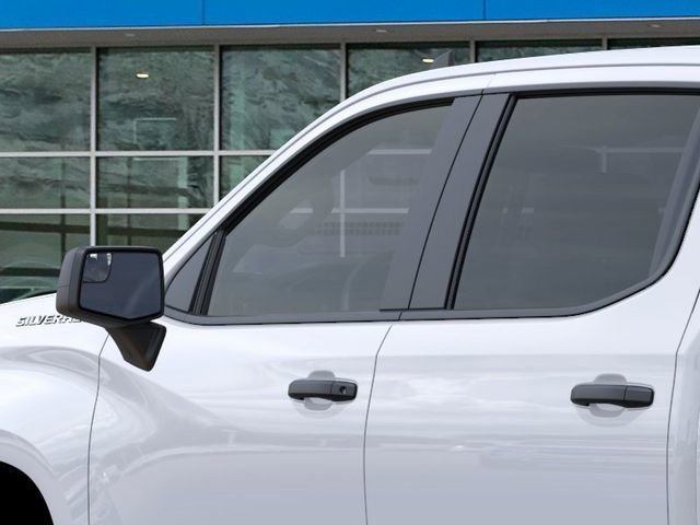 New 2026 Summit White Chevrolet Custom image 13