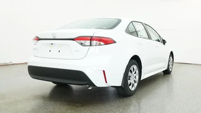 New 2026 White Toyota LE image 21