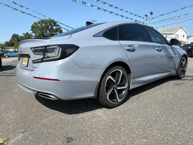 Used 2022 Sonic Gray Pearl Honda Sport image 4