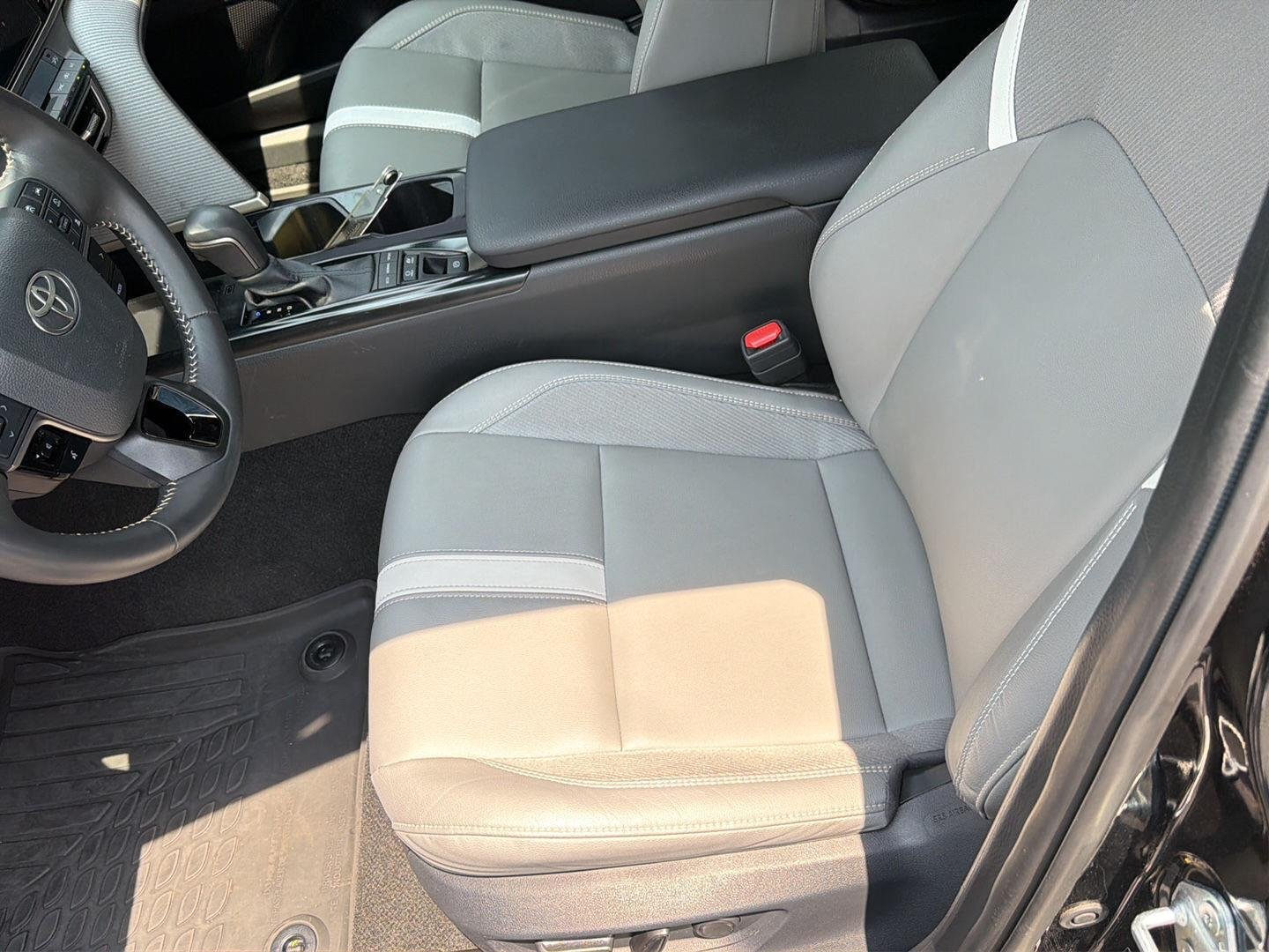Used 2025 Midnight Black Metallic Toyota SE image 29