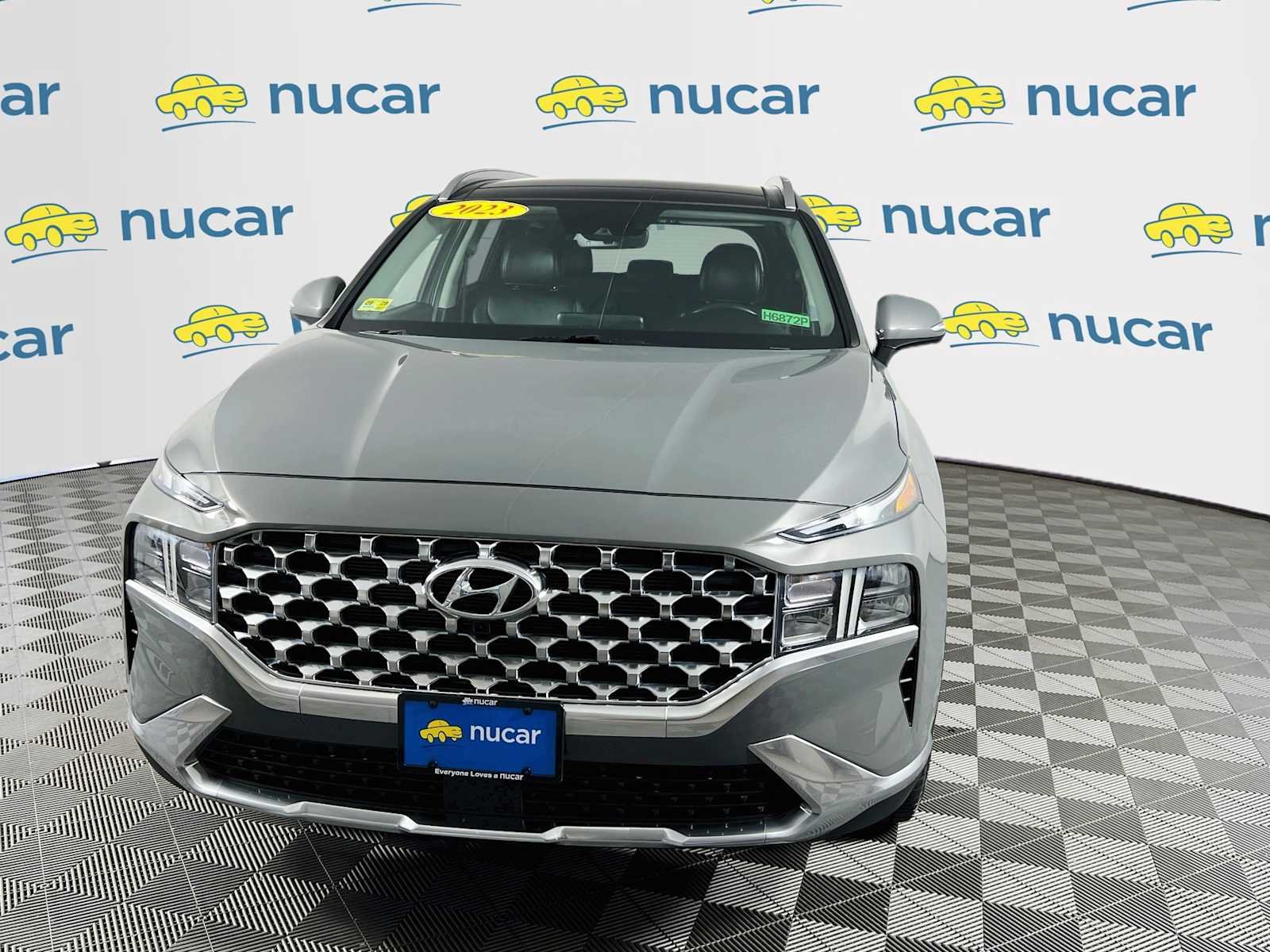 Used 2023 Hampton Gray Hyundai SEL image 2