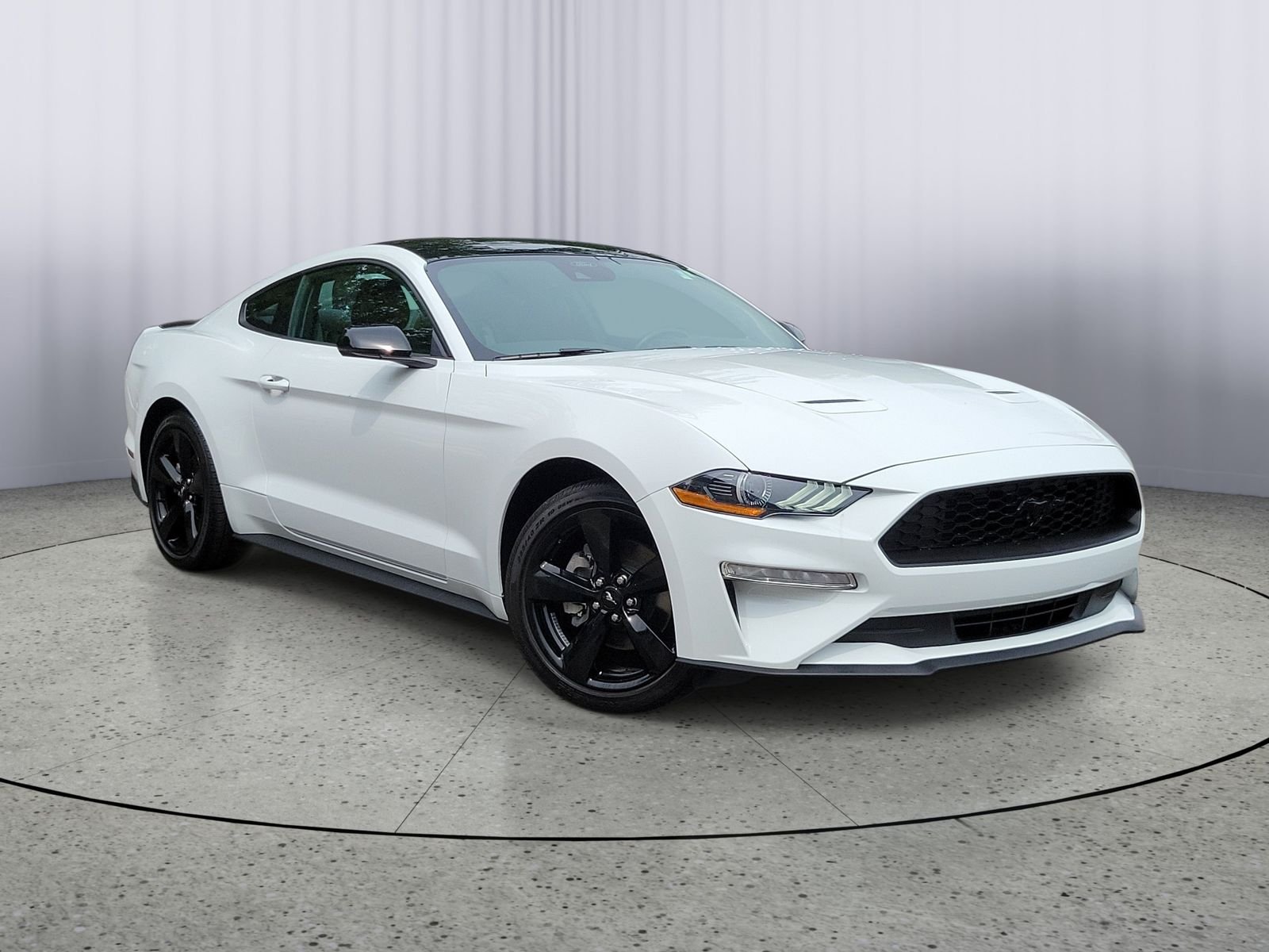 Used 2022 White Ford EcoBoost Premium image 1