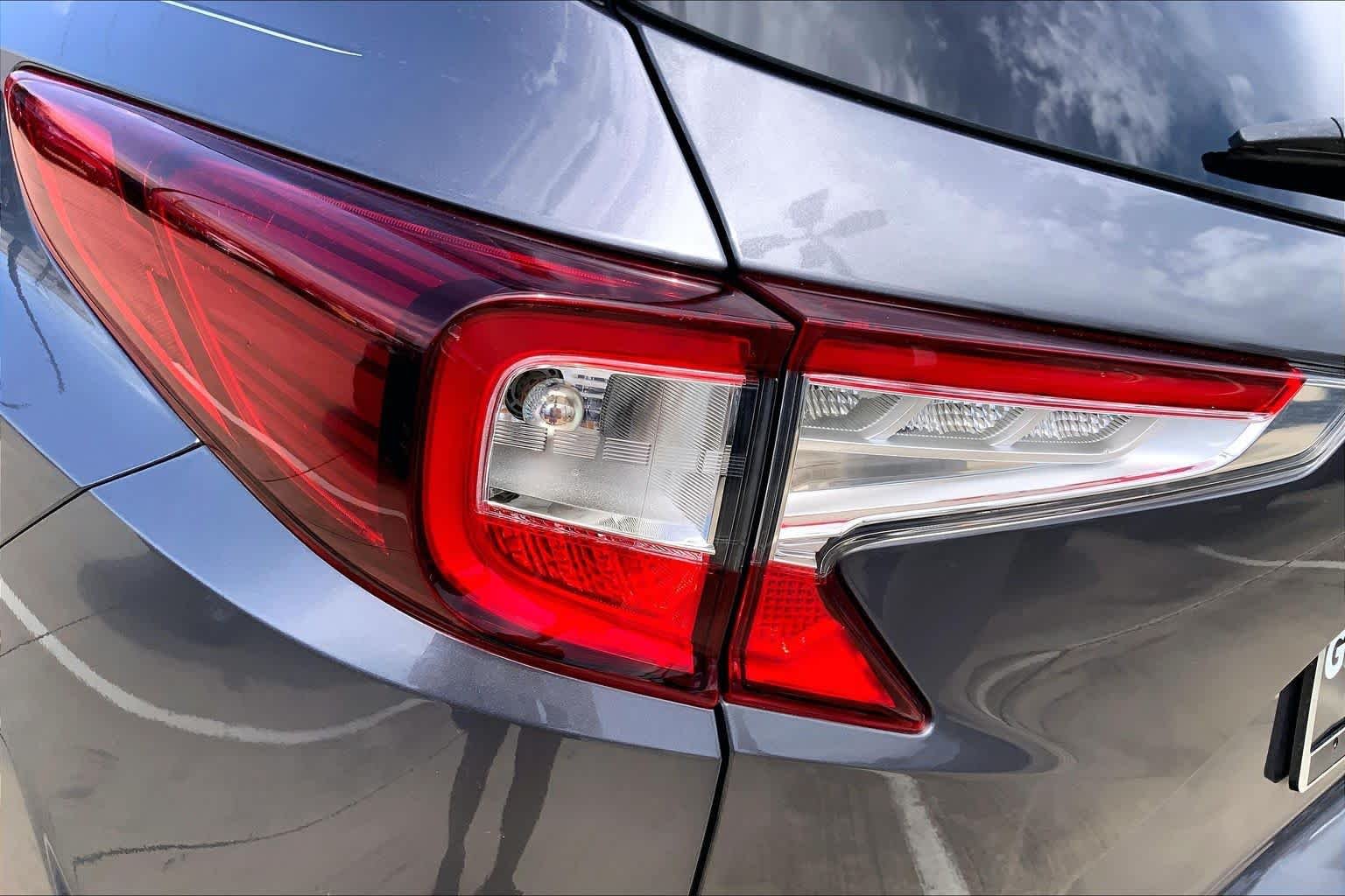 Used 2021 Modern Steel Metallic Acura  image 28