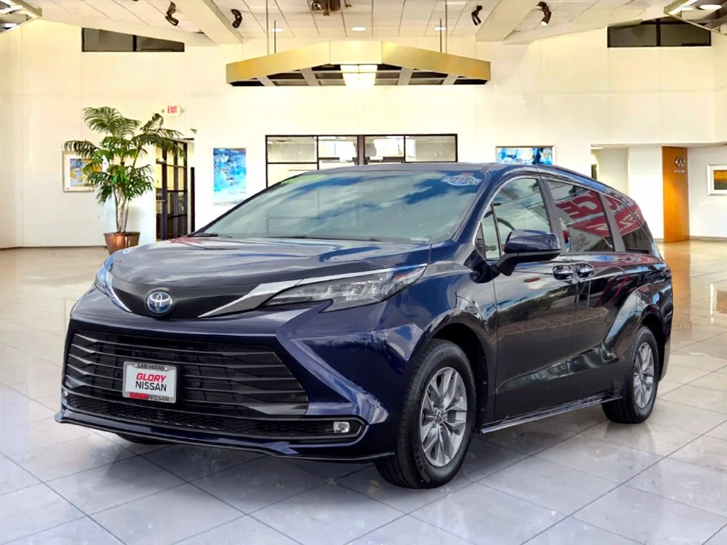 2025 Toyota Sienna
